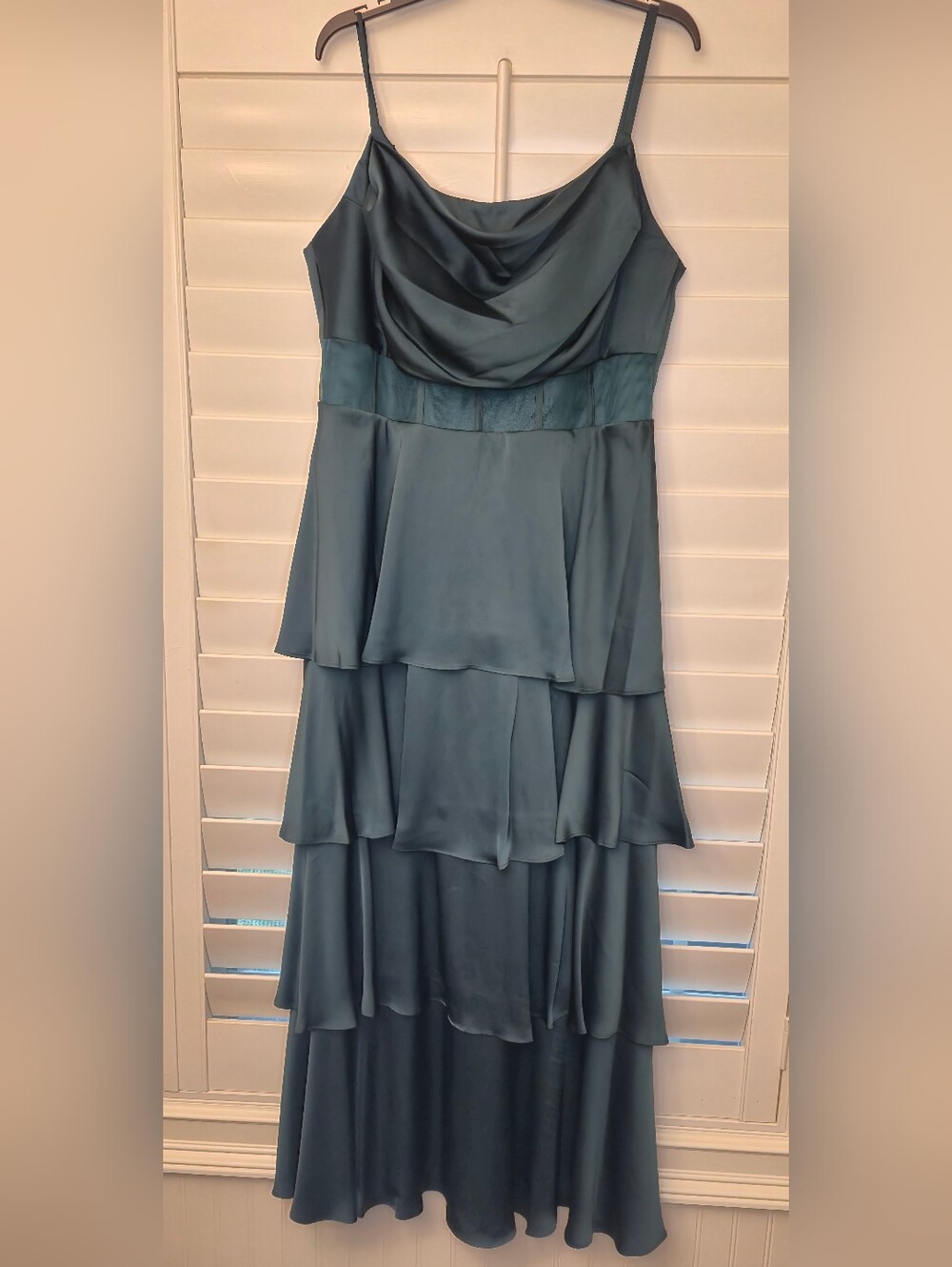 Next Up Emerald Green Tiered Ankle Length Dress w Sheer Waist Sz 15W Semi Formal - Picture 4 of 9